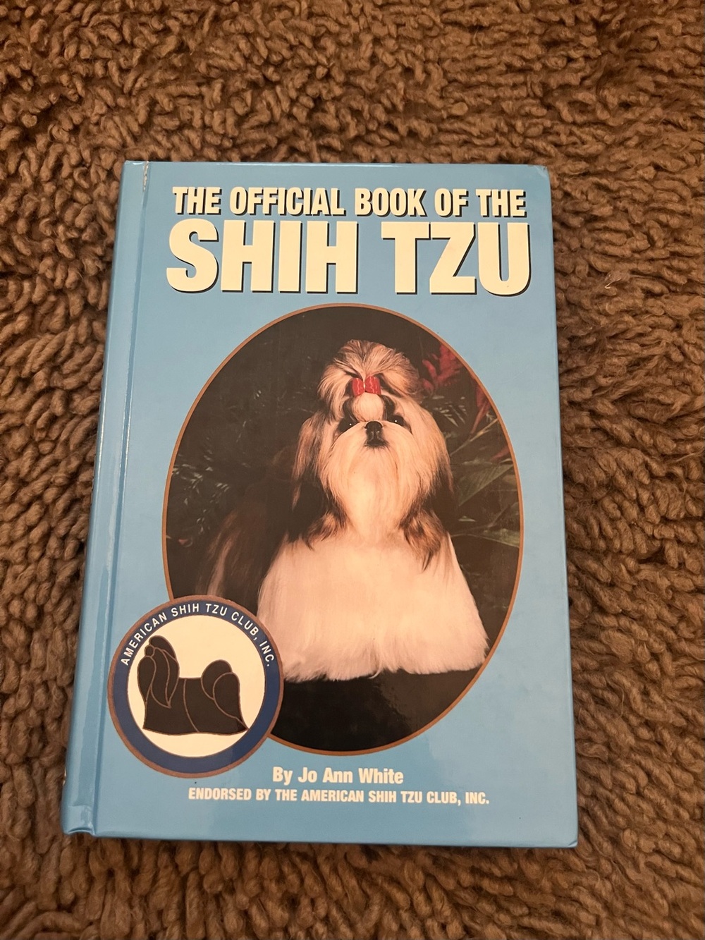 The Official Book of the Shih Tzu - Blue Cover
